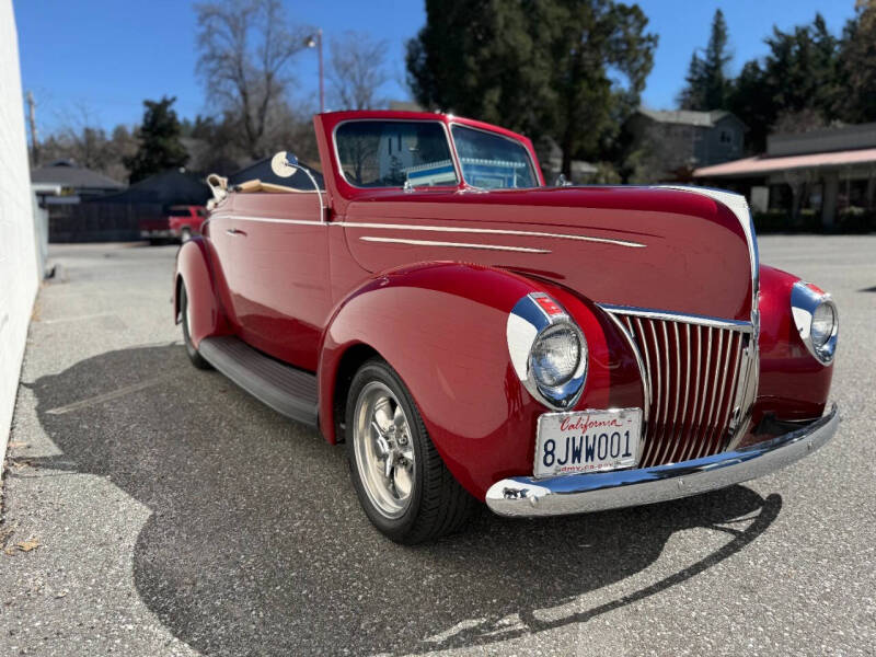 1940 Ford Cabriolet