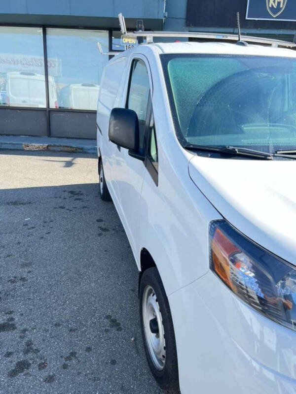 2021 Nissan NV200 S