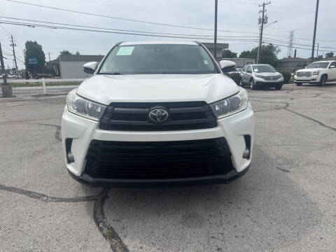 2018 Toyota Highlander SE
