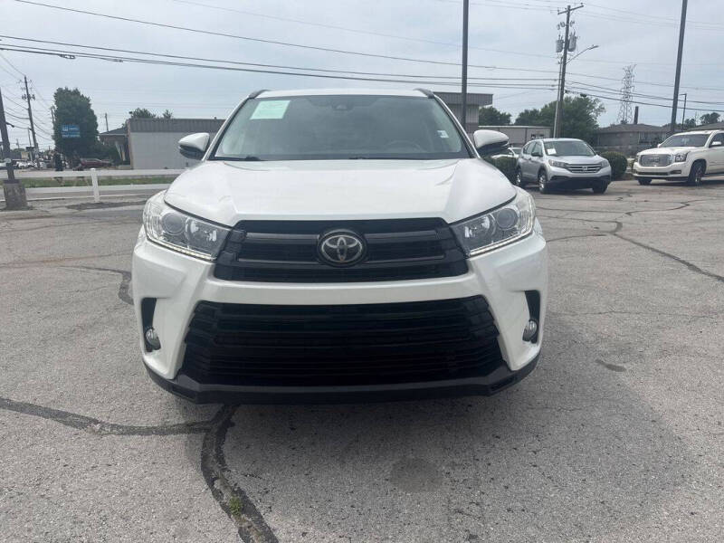 2018 Toyota Highlander SE