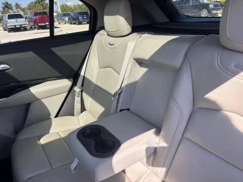 2019 Cadillac XT4 Premium Luxury