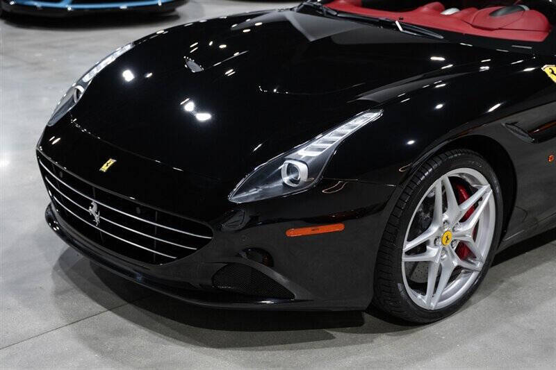 2015 Ferrari California T