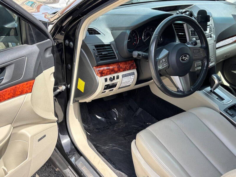 2011 Subaru Outback 2.5i Limited