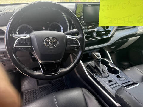 2020 Toyota Highlander XLE