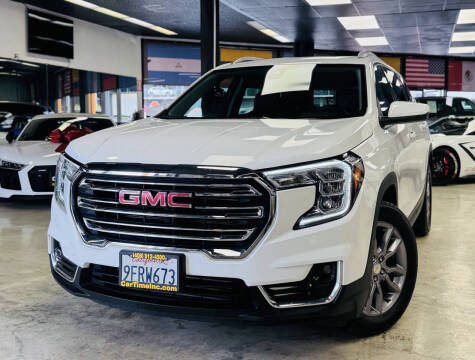 2023 GMC Terrain SLT