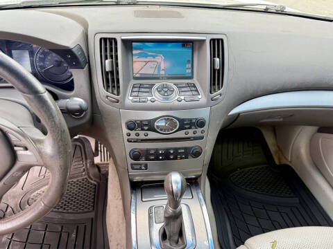 2011 Infiniti G37 Coupe Journey