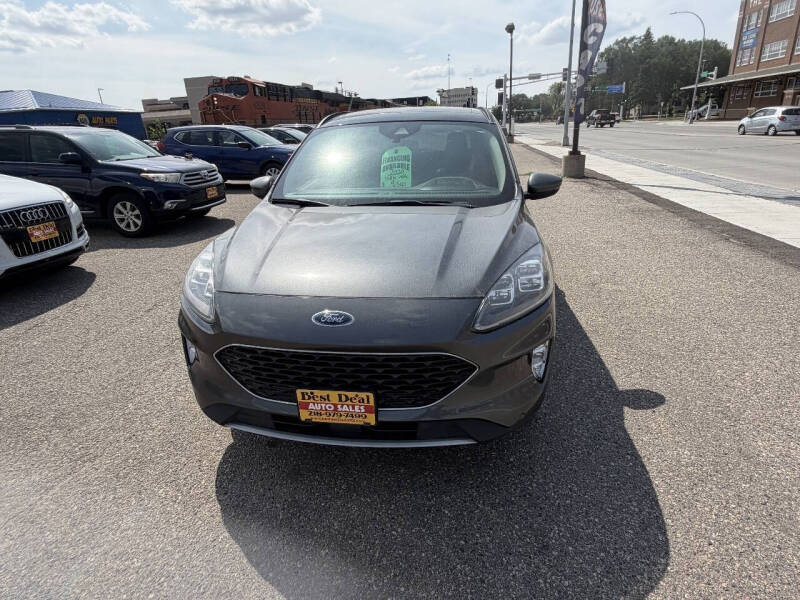 2020 Ford Escape Titanium