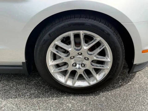 2012 Ford Mustang V6 Premium
