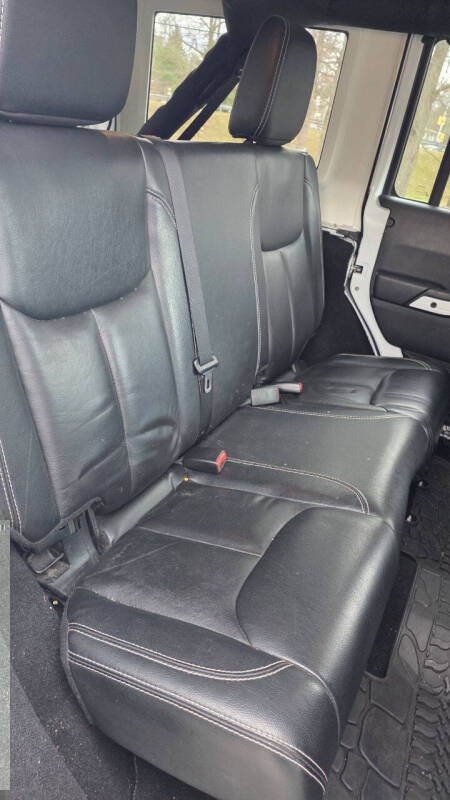 2014 Jeep Wrangler Unlimited Polar Edition