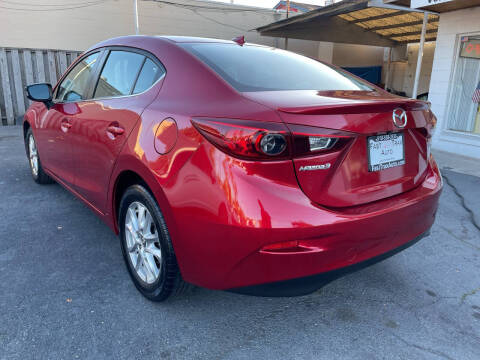 2016 Mazda MAZDA3 i Grand Touring