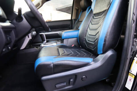 2015 Toyota Tundra SR5