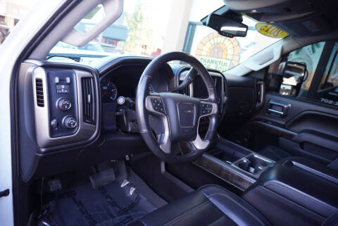 2015 GMC Sierra 2500HD Denali