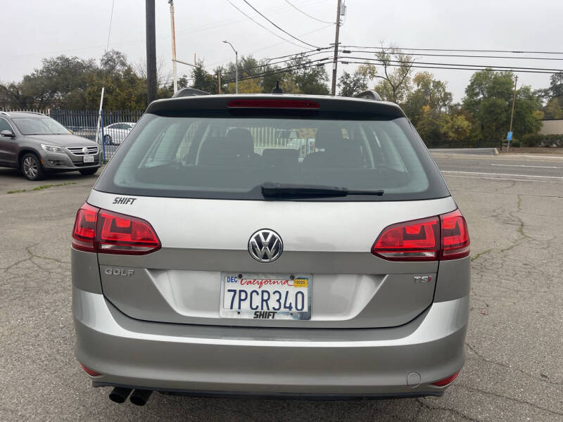 2016 Volkswagen Golf SportWagen TSI Limited Edition