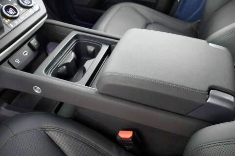 2023 Land Rover Defender 90 S