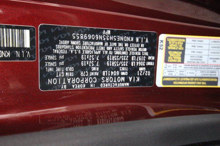 2022 Kia Carnival SX