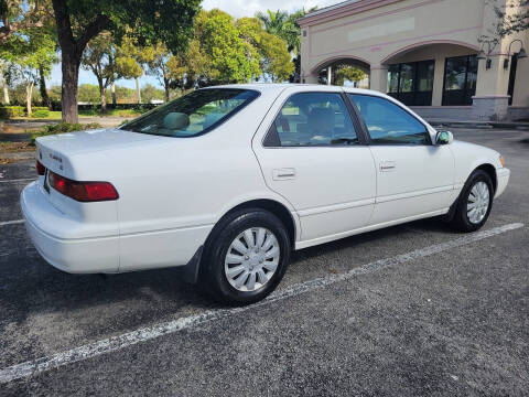 1998 Toyota Camry LE V6
