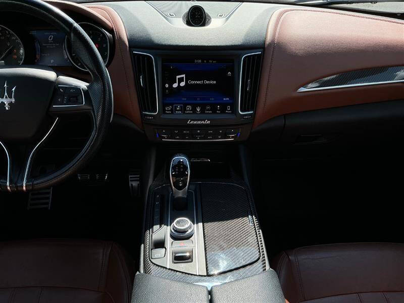 2017 Maserati Levante