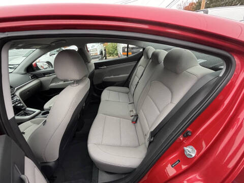 2020 Hyundai Elantra SE