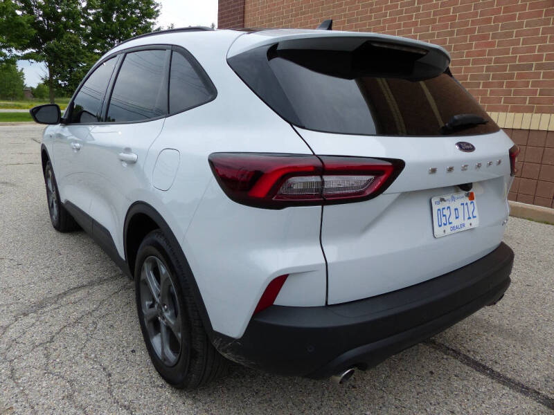 2026 Ford Escape ST-Line