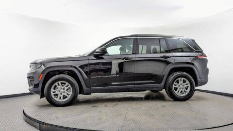 2023 Jeep Grand Cherokee Laredo