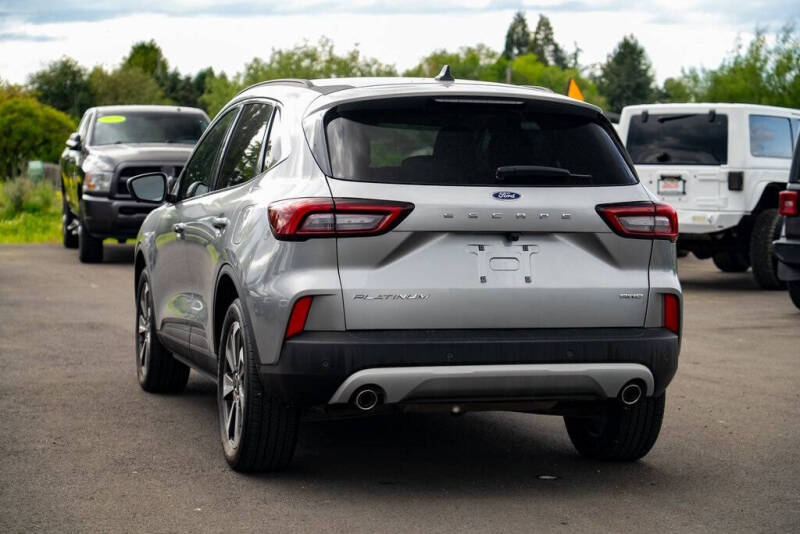 2023 Ford Escape Platinum