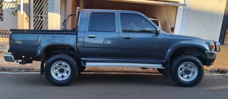 1995 Toyota Hilux