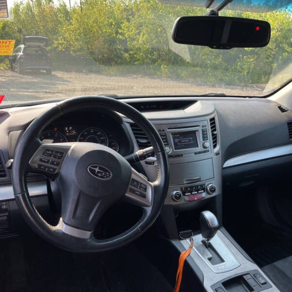 2012 Subaru Outback 2.5i Limited