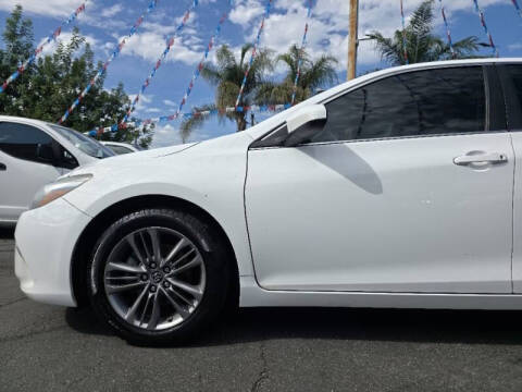 2016 Toyota Camry SE