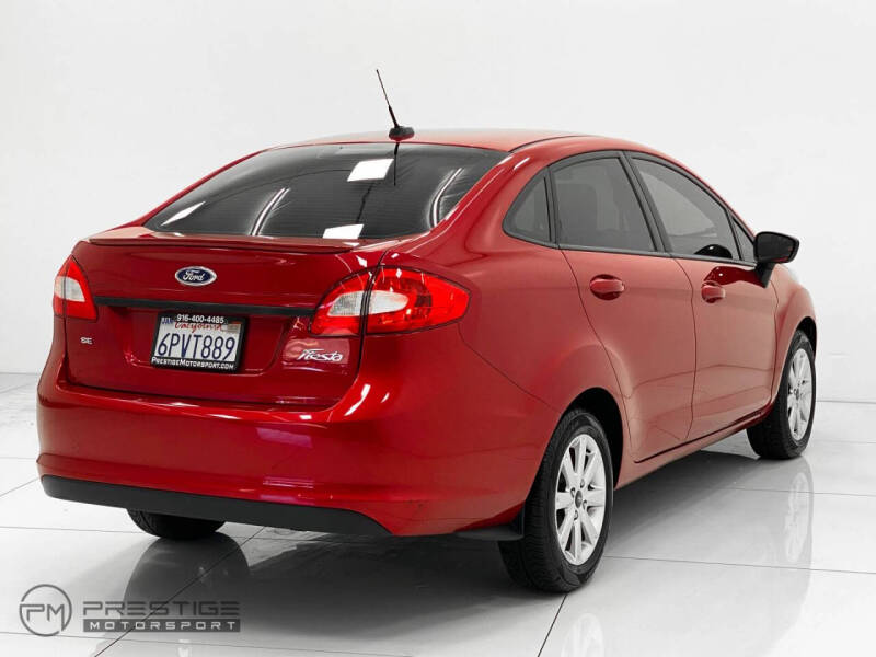 2011 Ford Fiesta SE