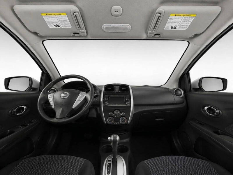 2017 Nissan Versa 1.6 SV