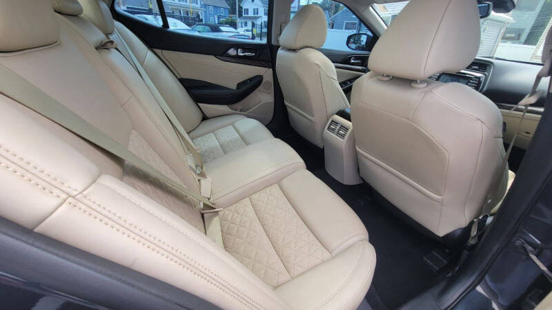 2017 Nissan Maxima Platinum