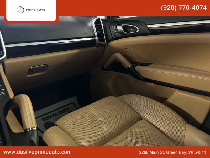 2016 Porsche Cayenne S