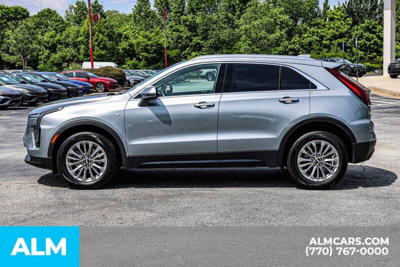 2024 Cadillac XT4 Premium Luxury