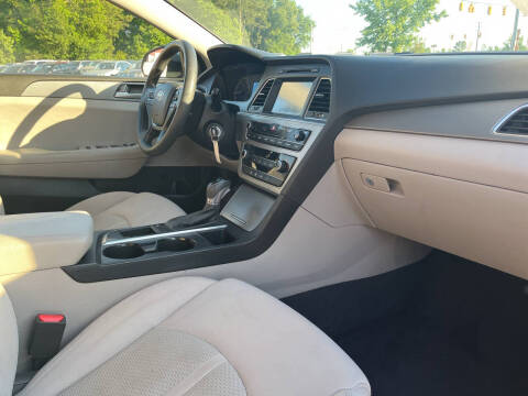 2016 Hyundai Sonata SE