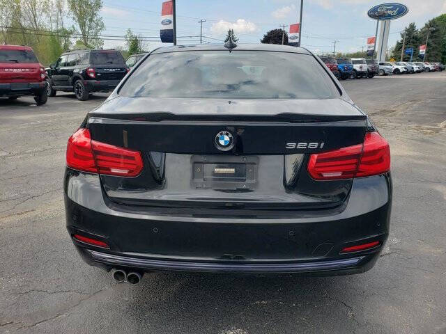 2016 BMW 3 Series 328i