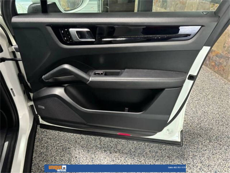 2020 Porsche Cayenne