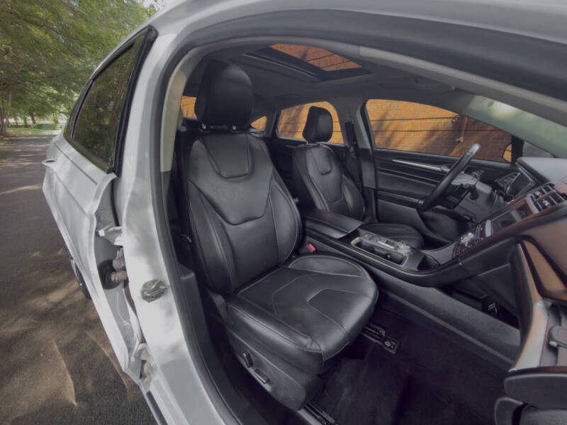 2020 Ford Fusion Titanium