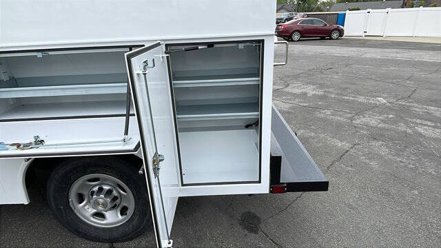 2026 Chevrolet Express 3500