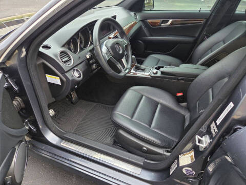 2013 Mercedes-Benz C-Class C 250 Sport