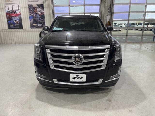 2015 Cadillac Escalade ESV Premium