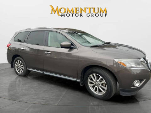 2016 Nissan Pathfinder SV