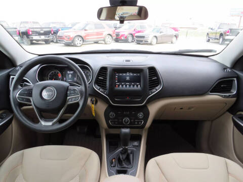 2019 Jeep Cherokee Latitude