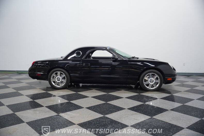 2005 Ford Thunderbird Deluxe