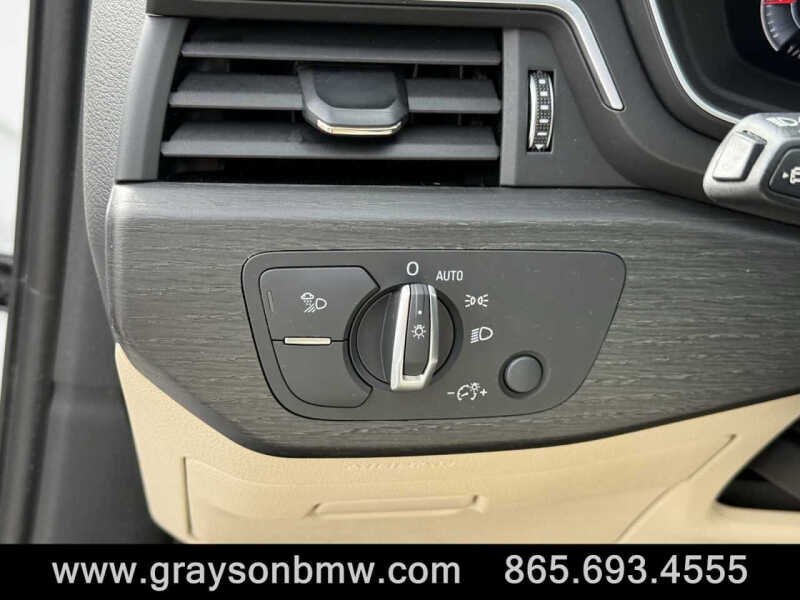 2021 Audi A4 quattro S line Prem Plus 45 TFSI