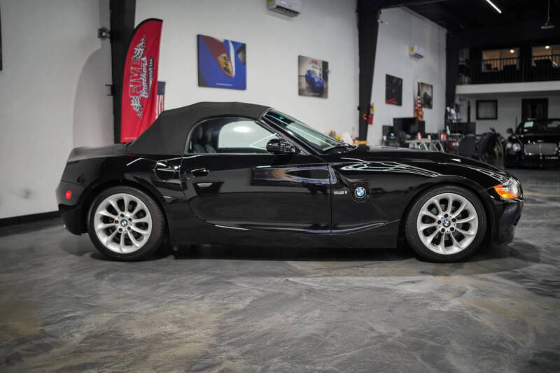 2003 BMW Z4 2.5i