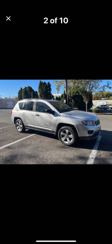 2011 Jeep Compass Sport