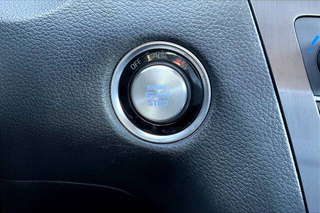 2015 Hyundai Genesis