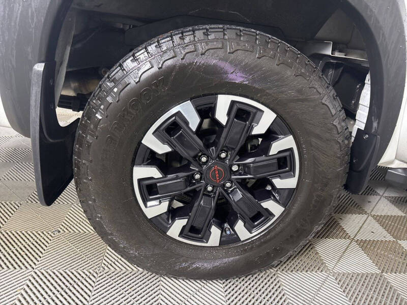 2024 Nissan Frontier PRO-X