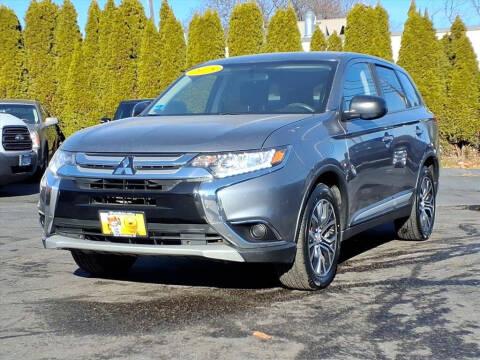 2018 Mitsubishi Outlander ES