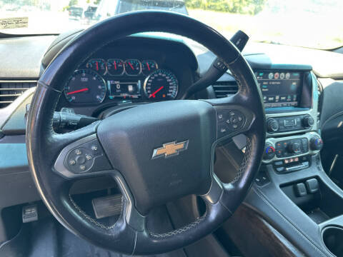 2019 Chevrolet Suburban LT